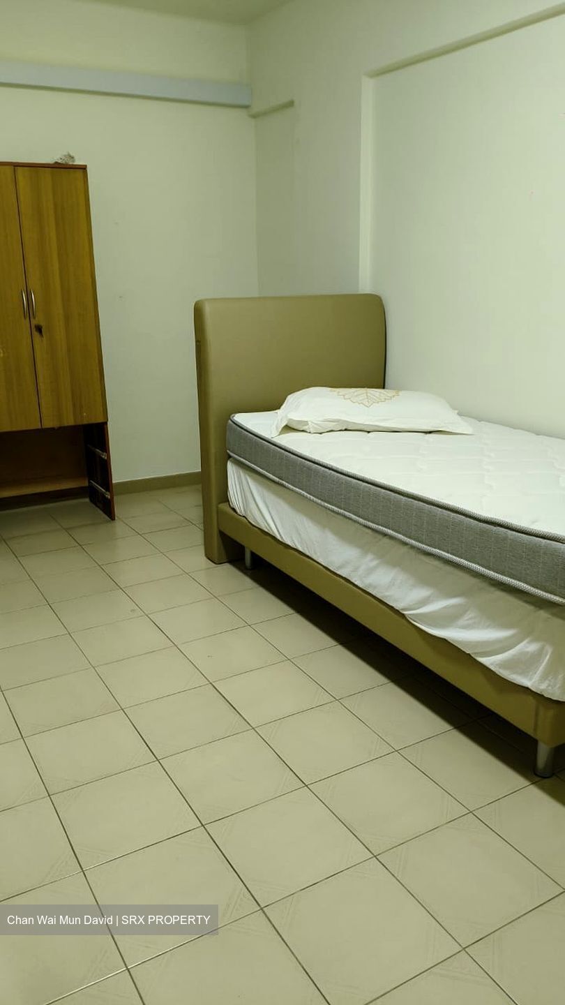 Blk 108 Woodlands Street 13 (Woodlands), HDB 4 Rooms #538811041